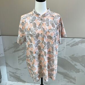 Coral Bay Women’s Golf Pineapple Print Top with cute Diamond Zipper. Size XL